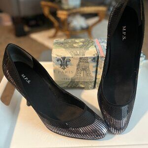 Ladies dressy high heels with closed toe